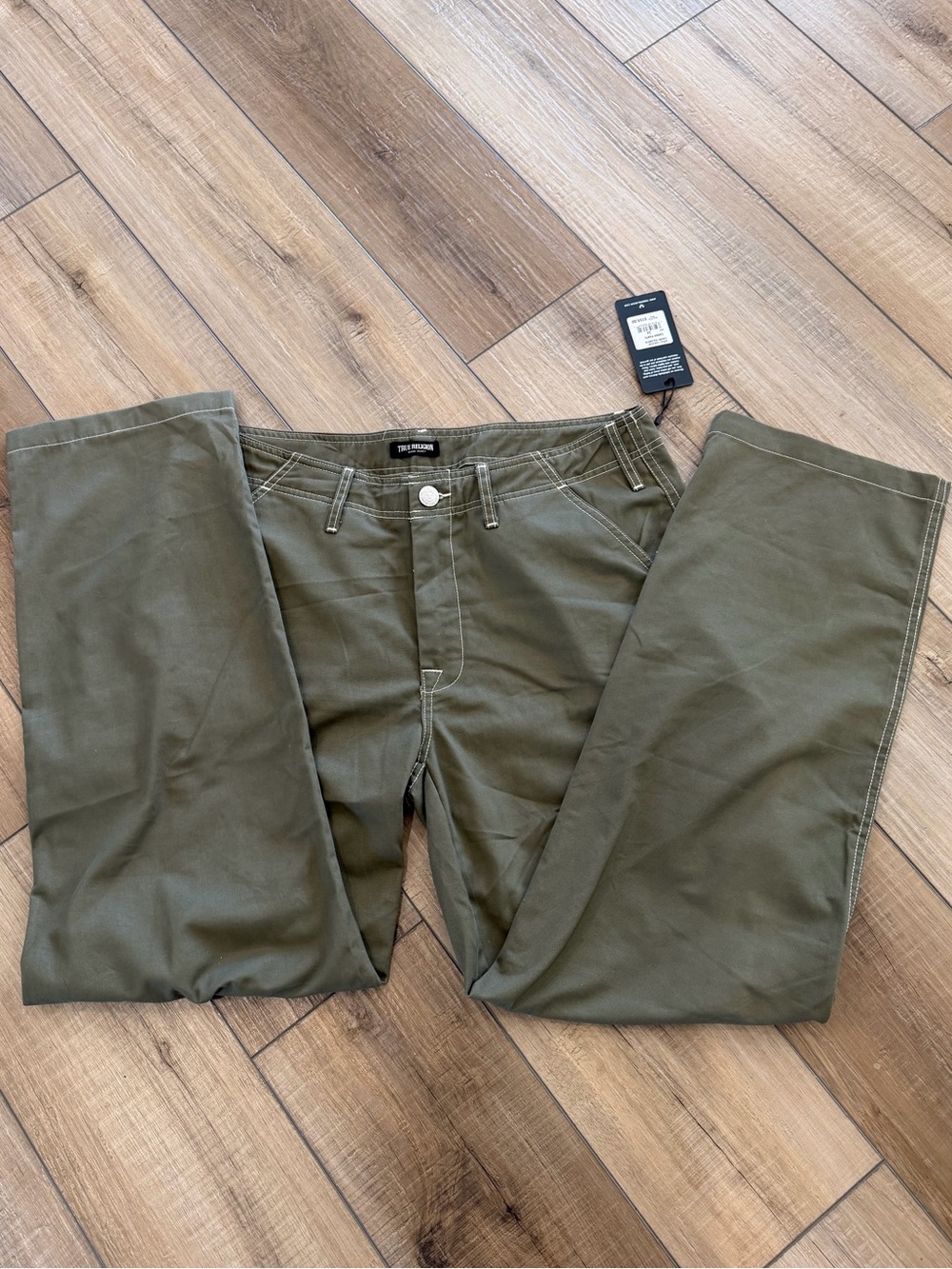True Religion Men's Olive Cargo Pants Trousers Size 34 NWT Green Pockets